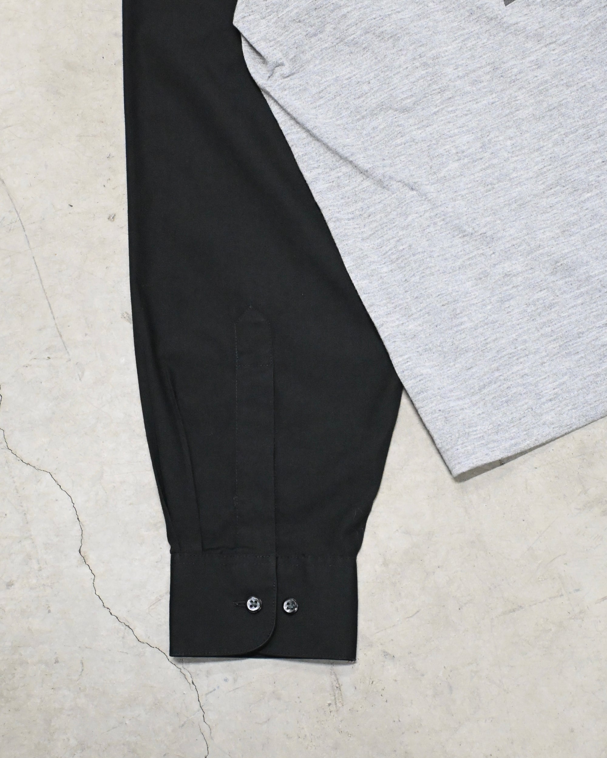 ID26-037-F / layered army top【A】