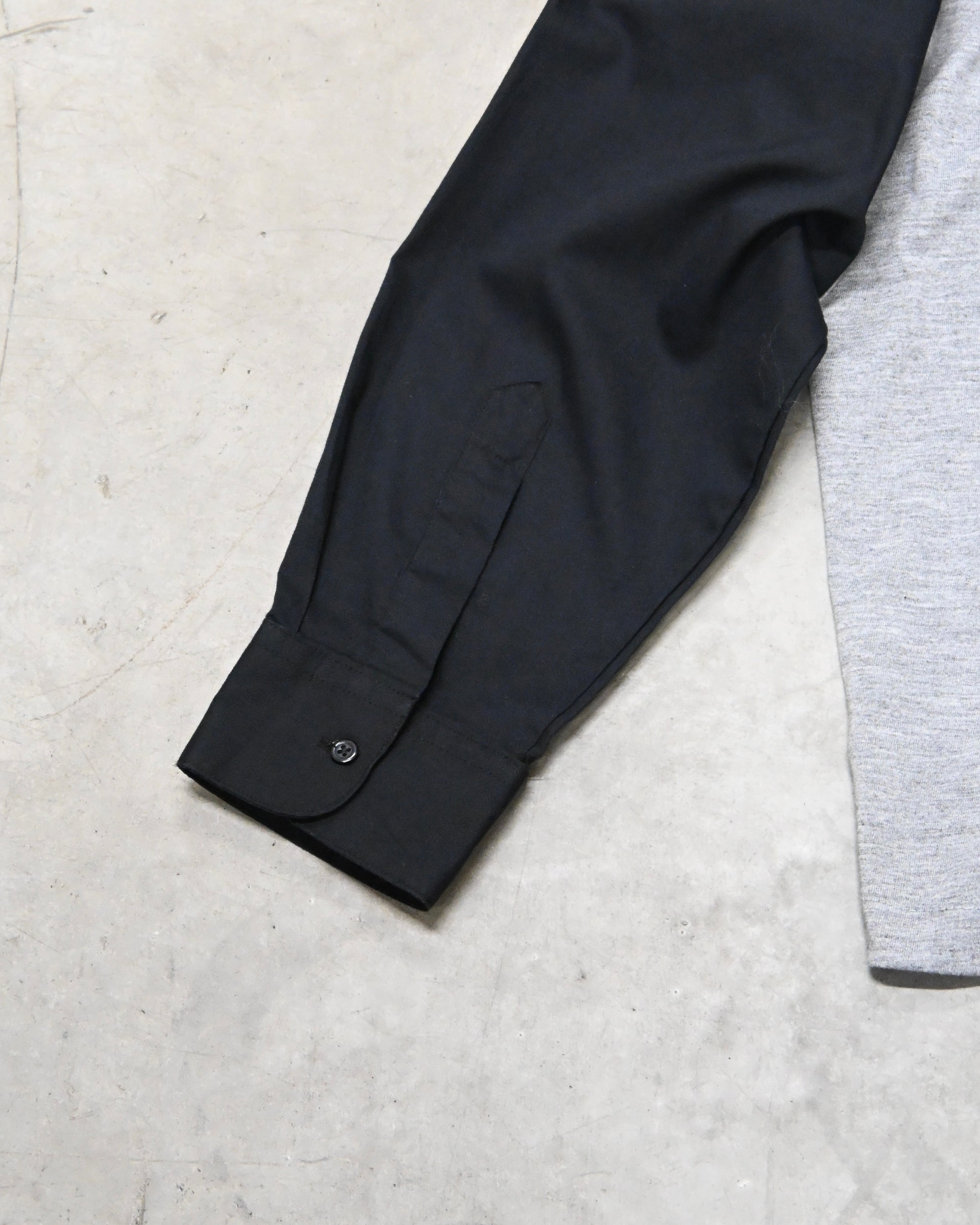 ID26-037-F / layered army top【B】