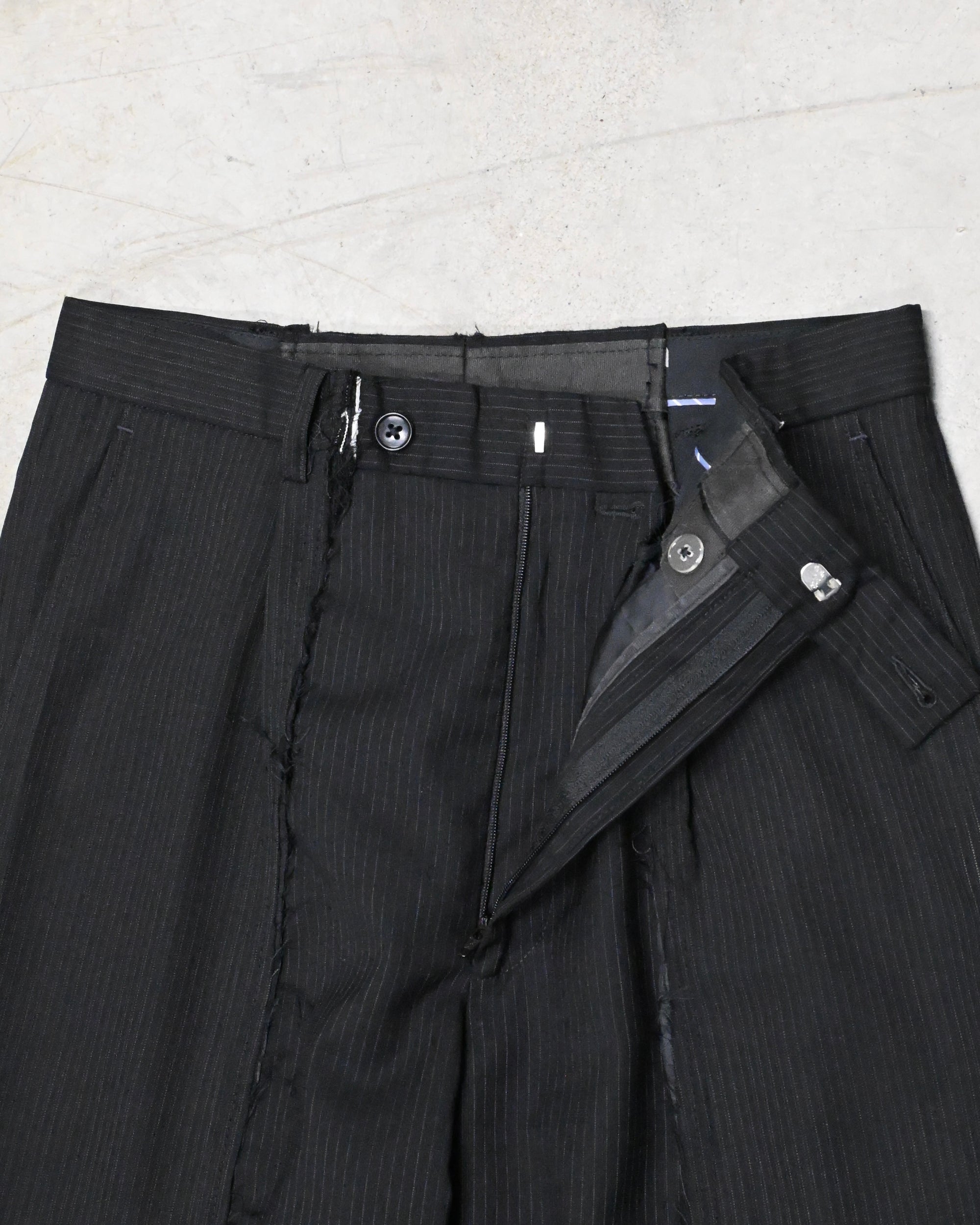 ID26-046-S / docking straight slacks【A】