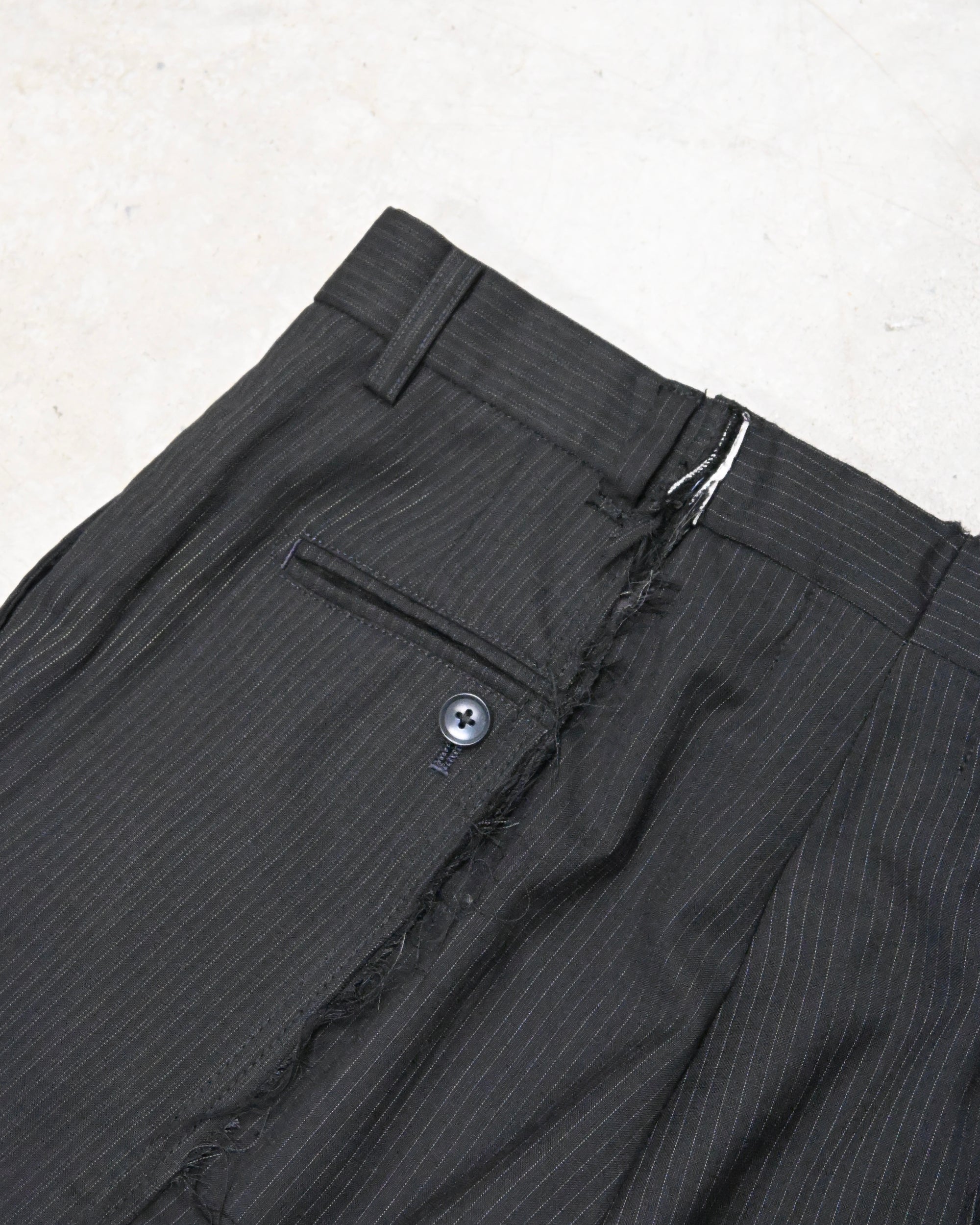ID26-046-S / docking straight slacks【A】
