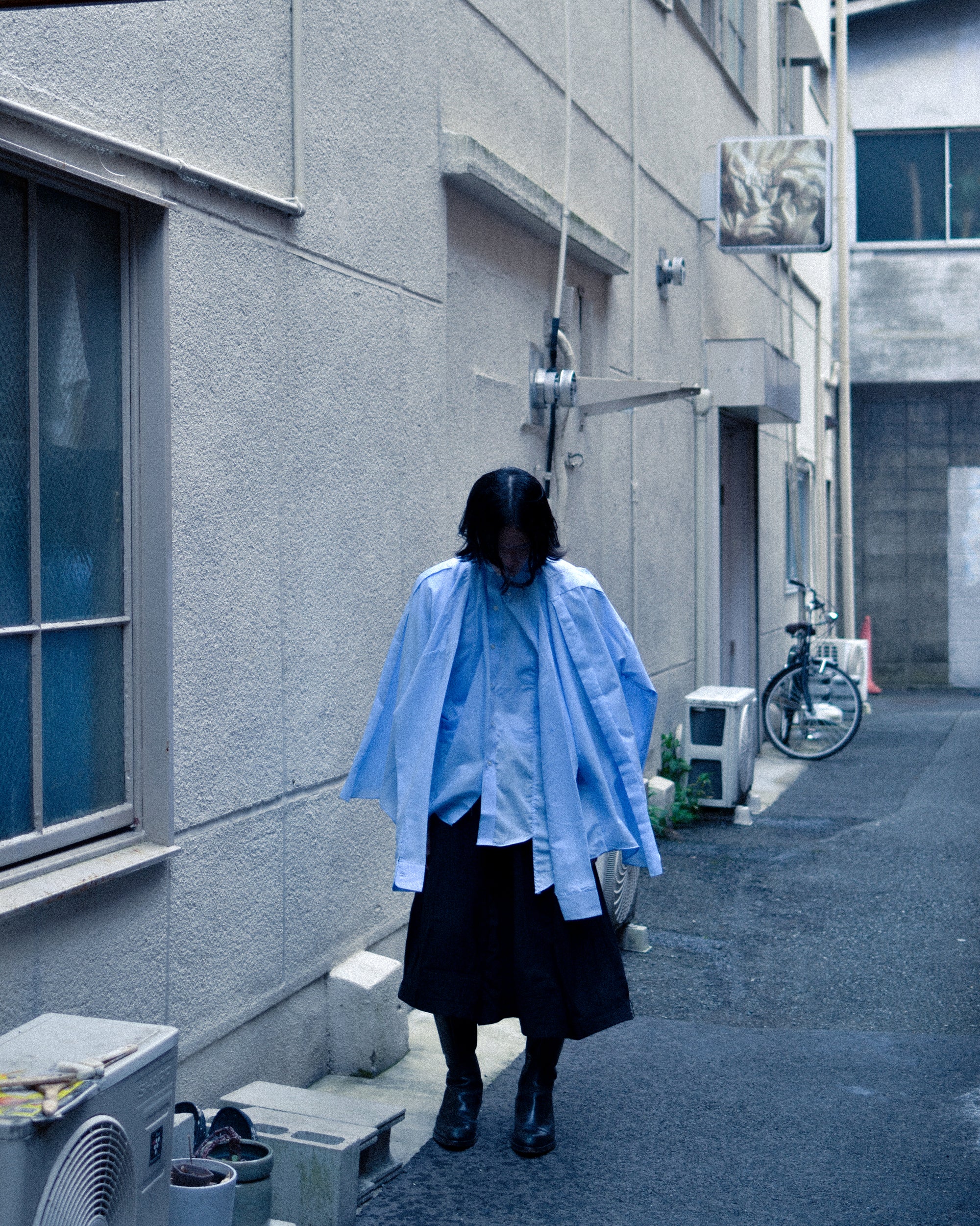 ID25-004 / docking avant-garde shirt