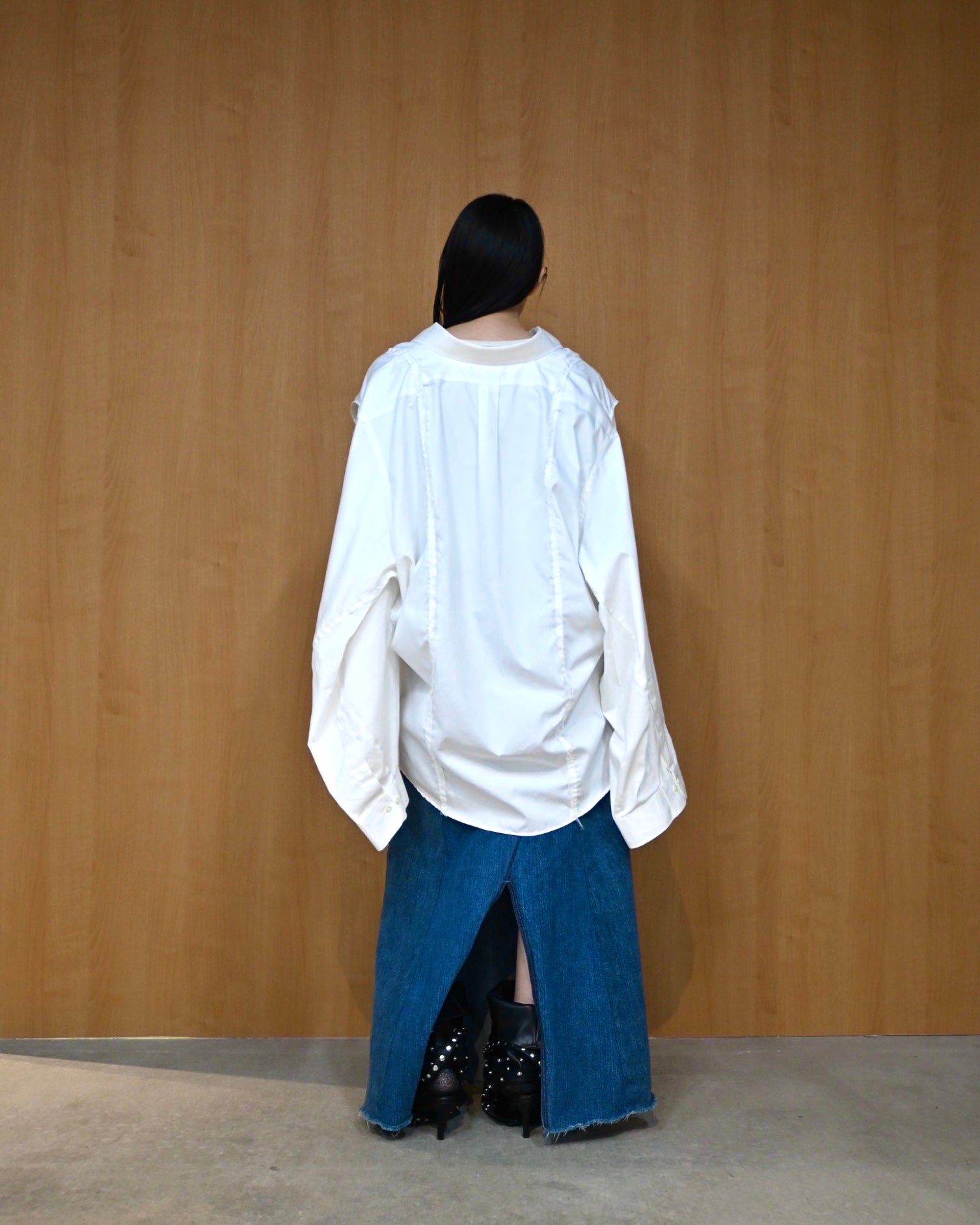 ID26-035-F / slit cape shirt【A】