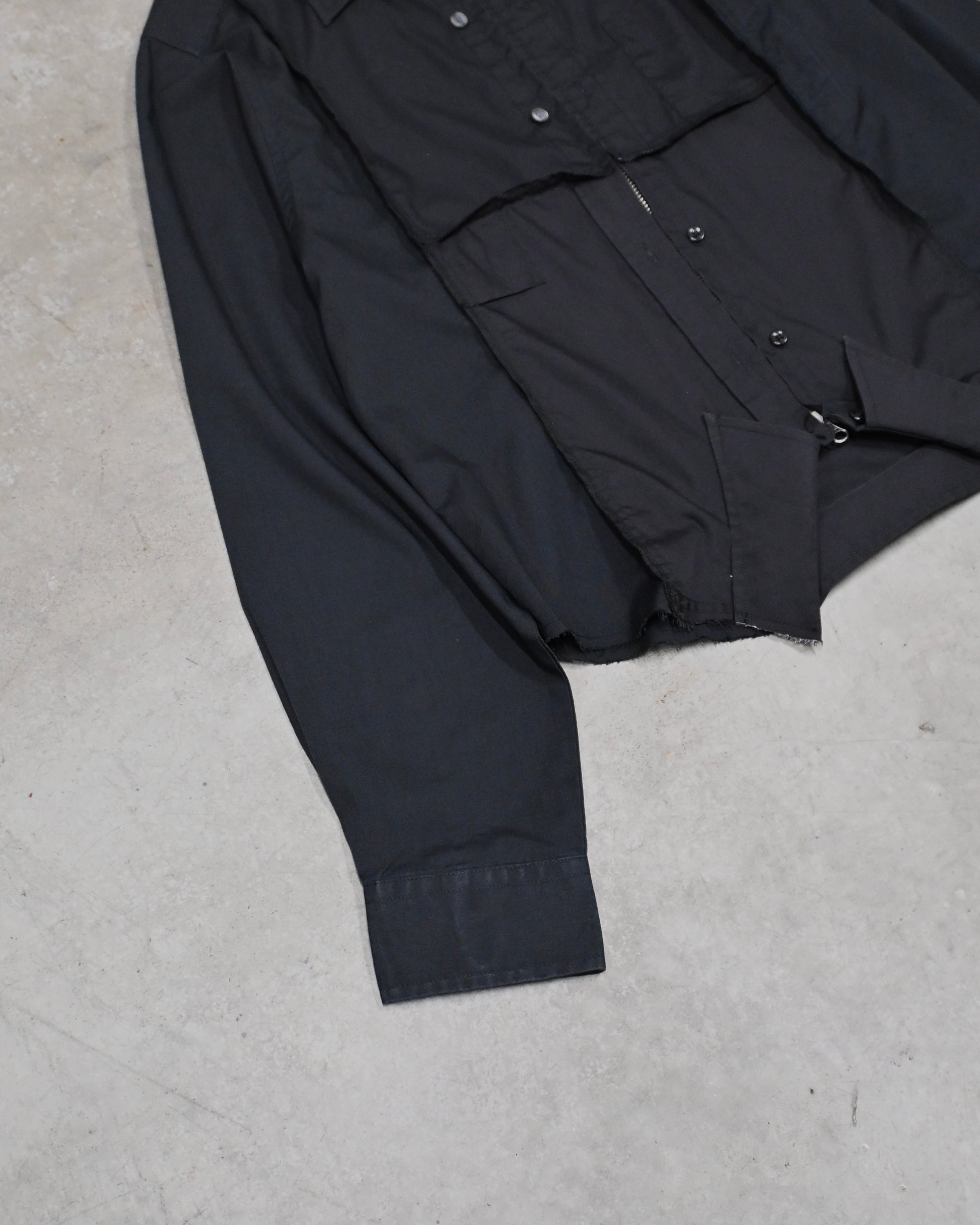 ID26-019-01-F / mirrored zip shirt【A】