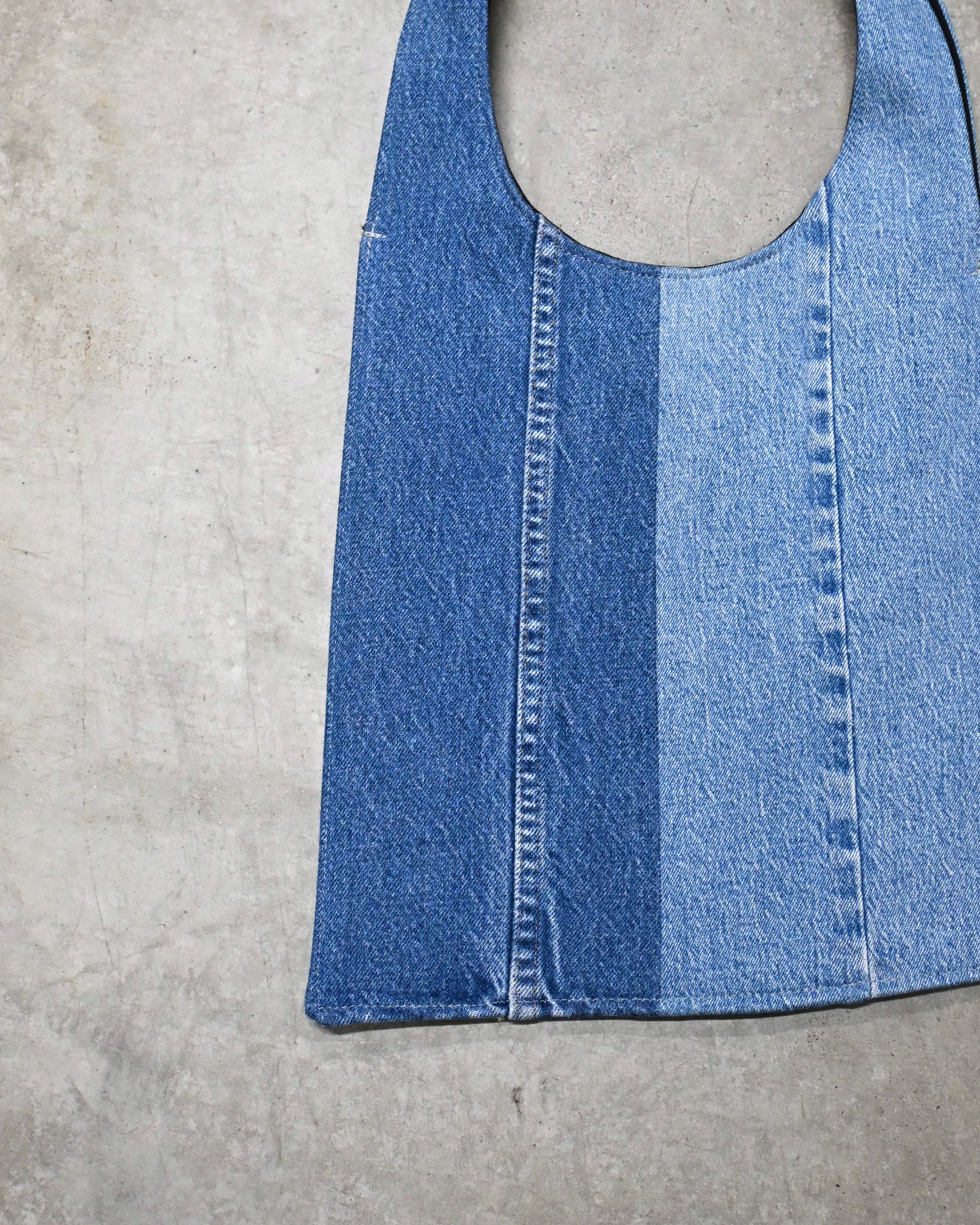ID26-034-F /  denim heart bag【C】