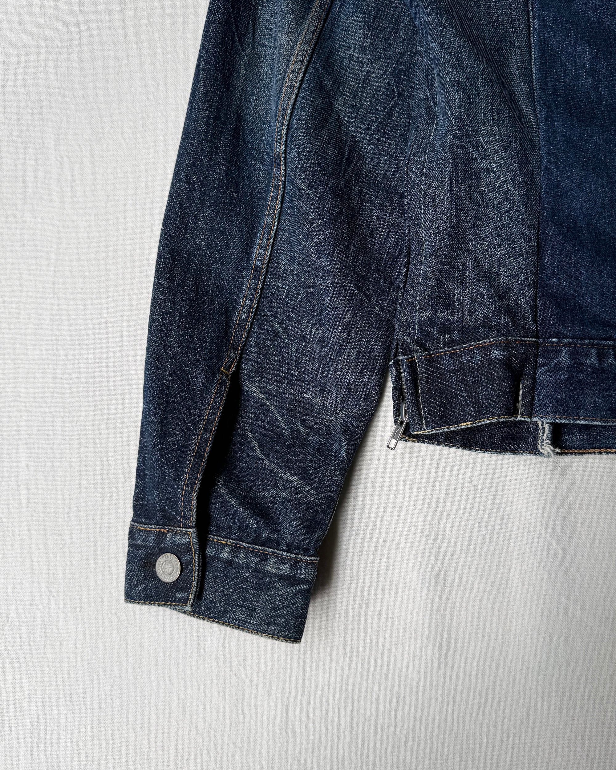 ID25-008 / zip denim jacket【A】