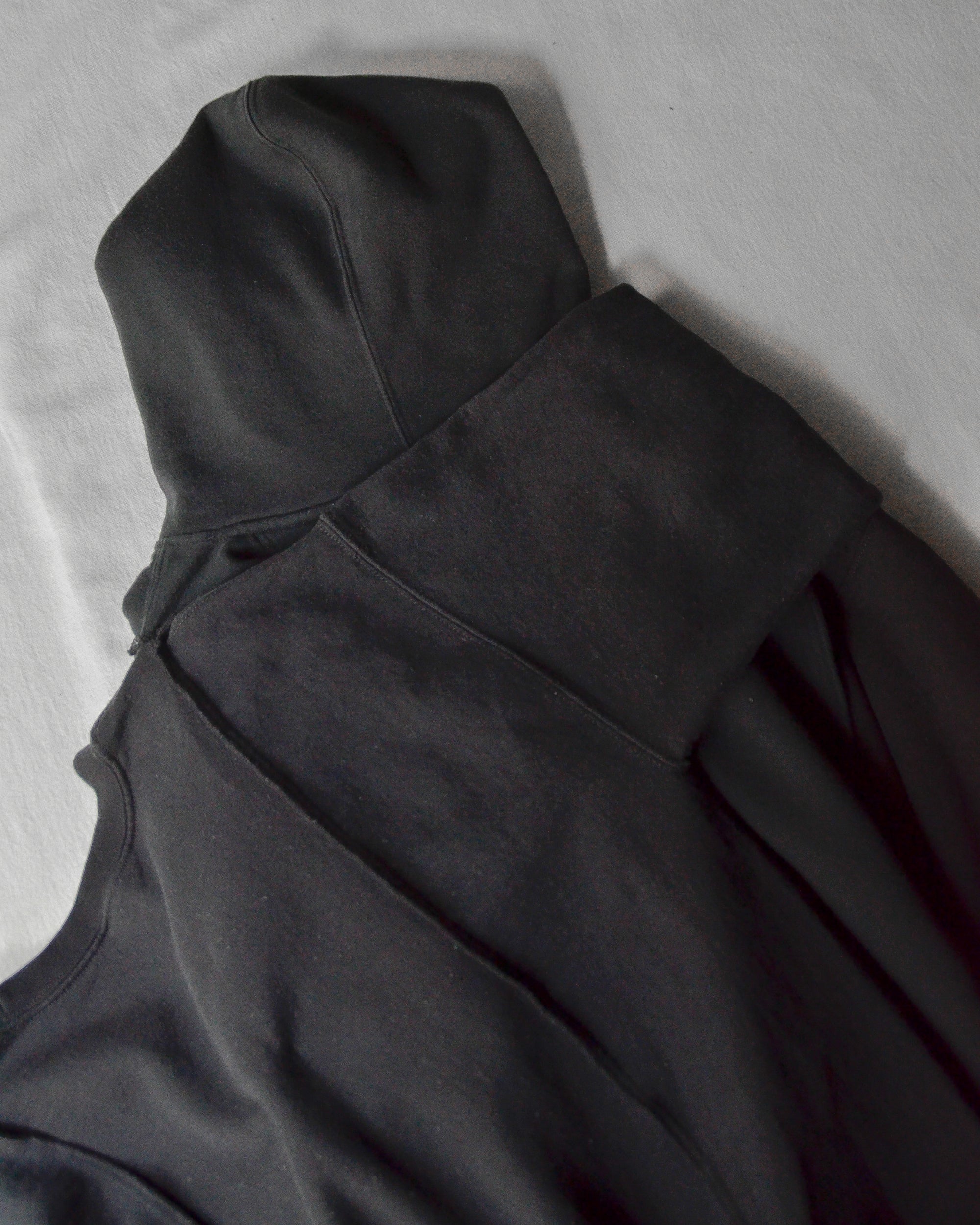 ID25-018 / two face sweat【B】