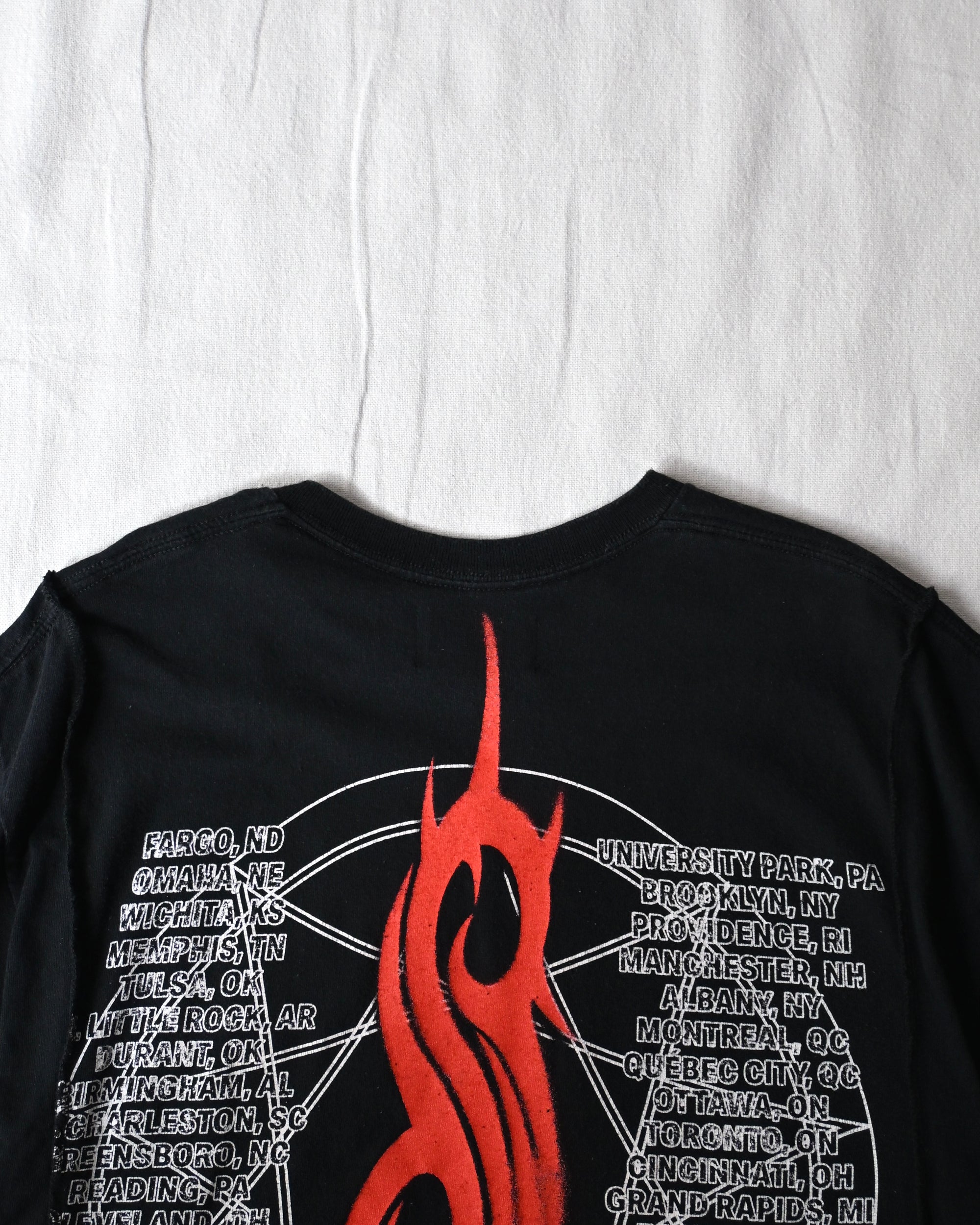 ID26-028-F / mirrored band tee【A】