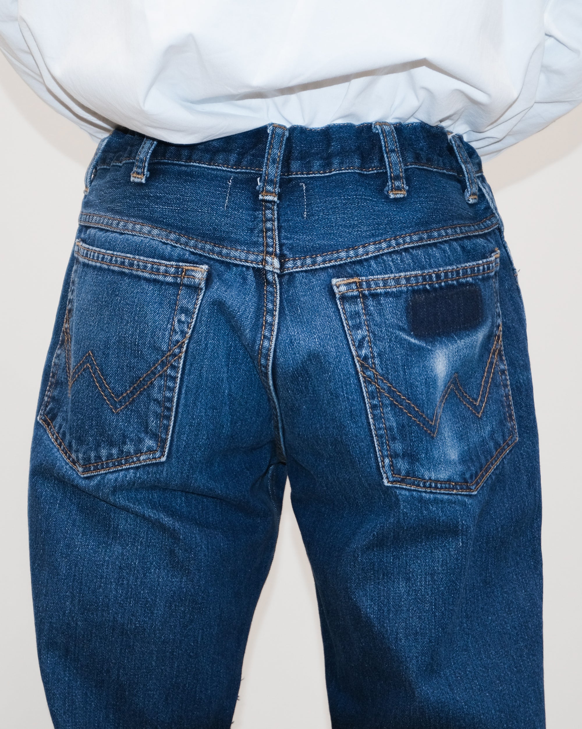 ID26-009-F / cut off straight denim【B】