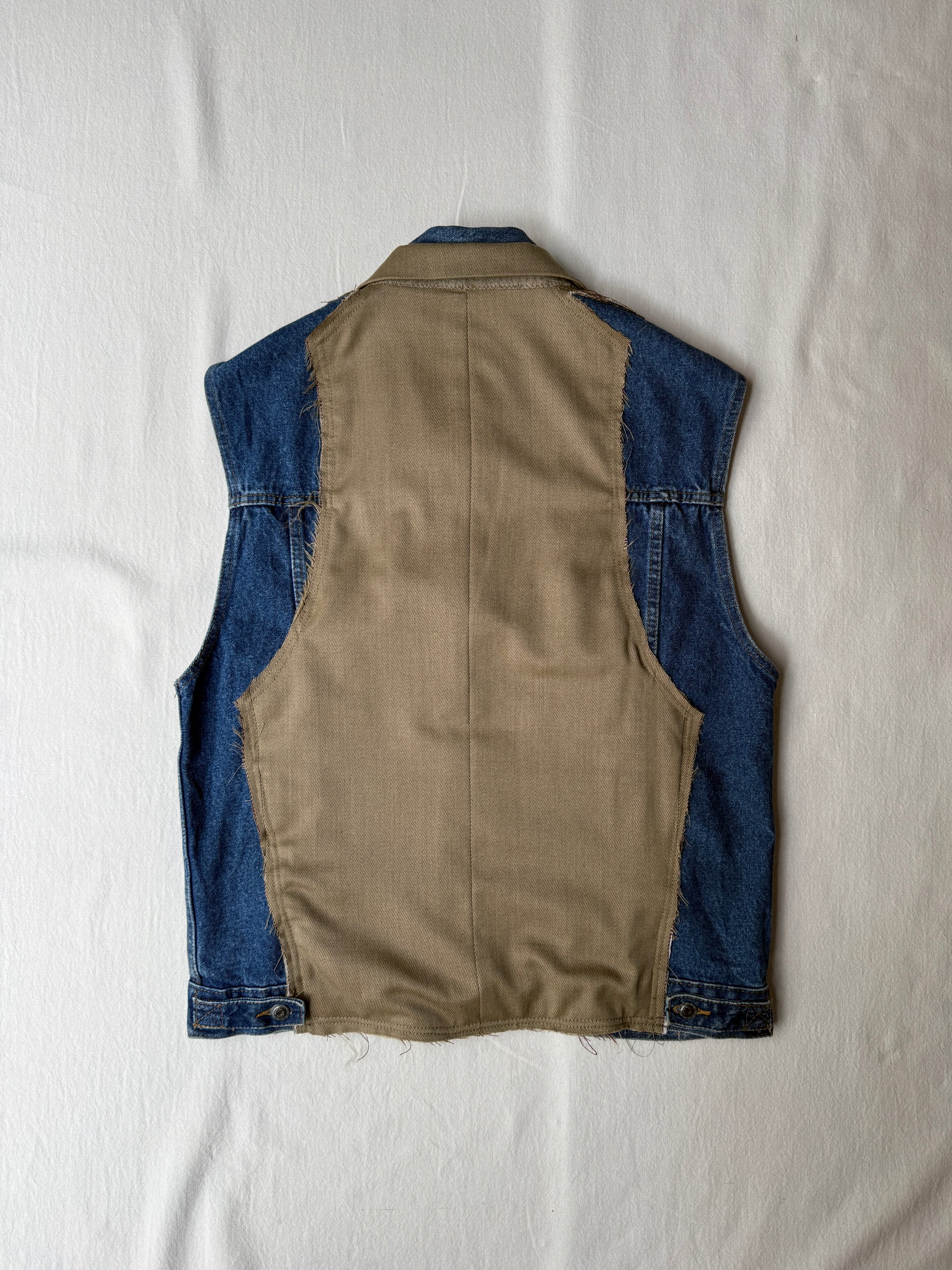 ID25-021 / hybrid layered vest【B】