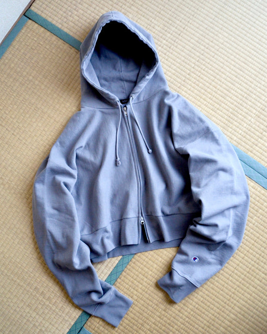 RE-033-01 / resized zip hoodie