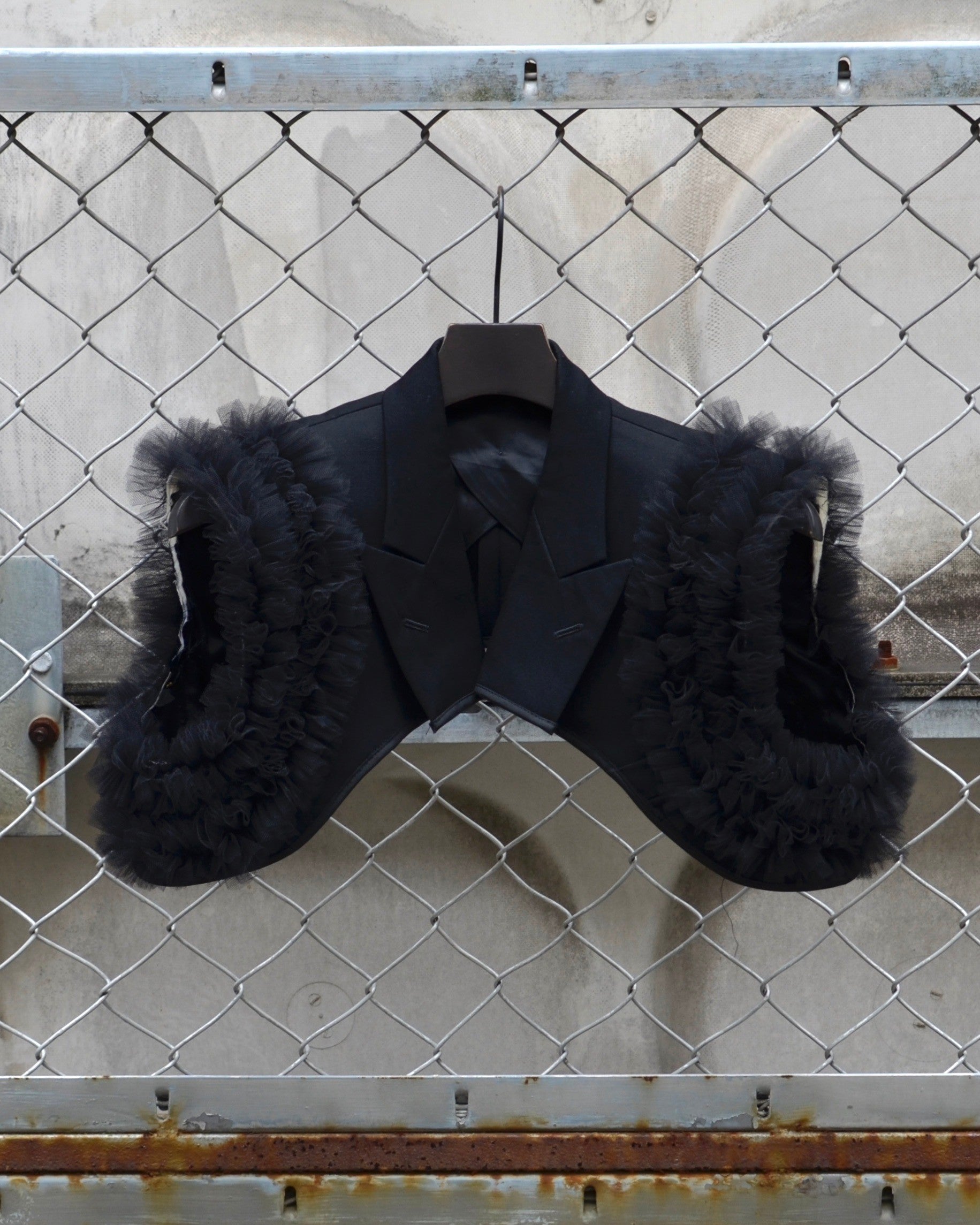 RE-011/tailored frill harness【A】