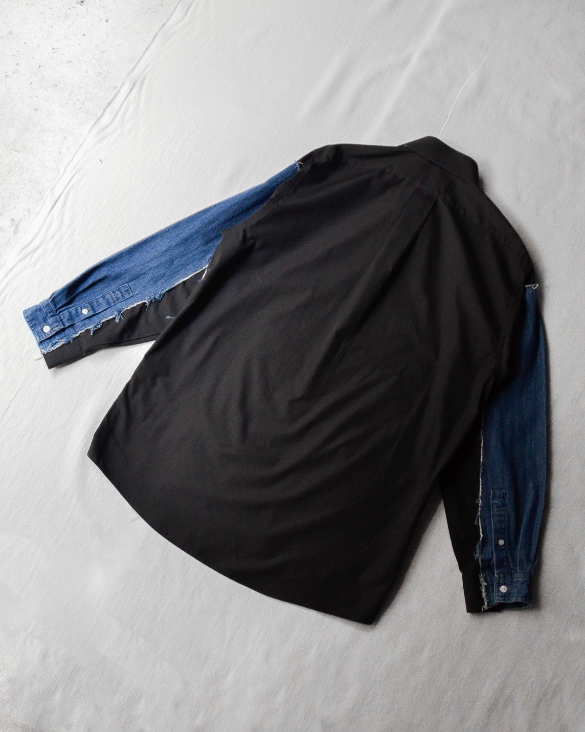 ID25-019 / docking fake layered shirt【A】