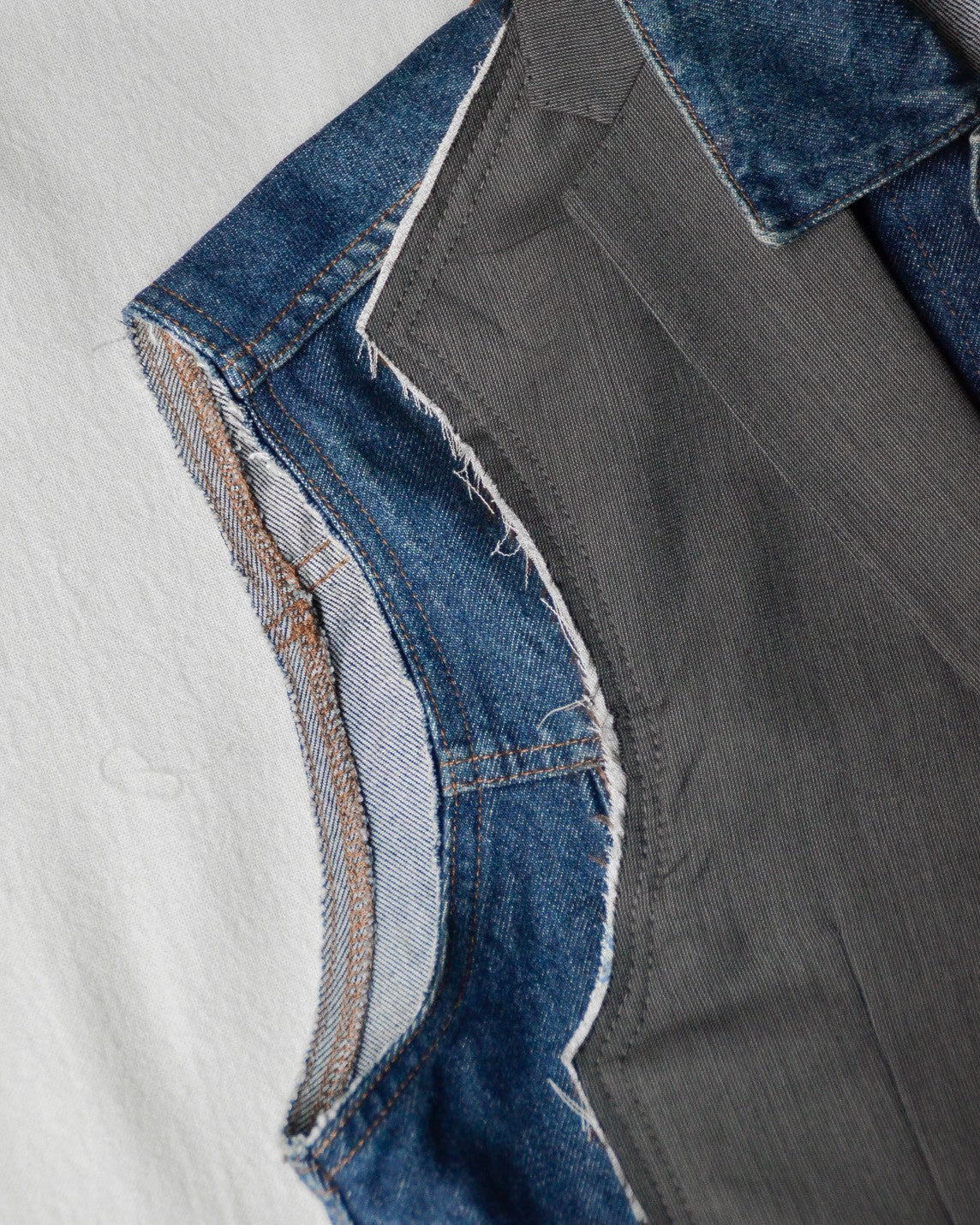 ID25-021 / hybrid layered vest【A】