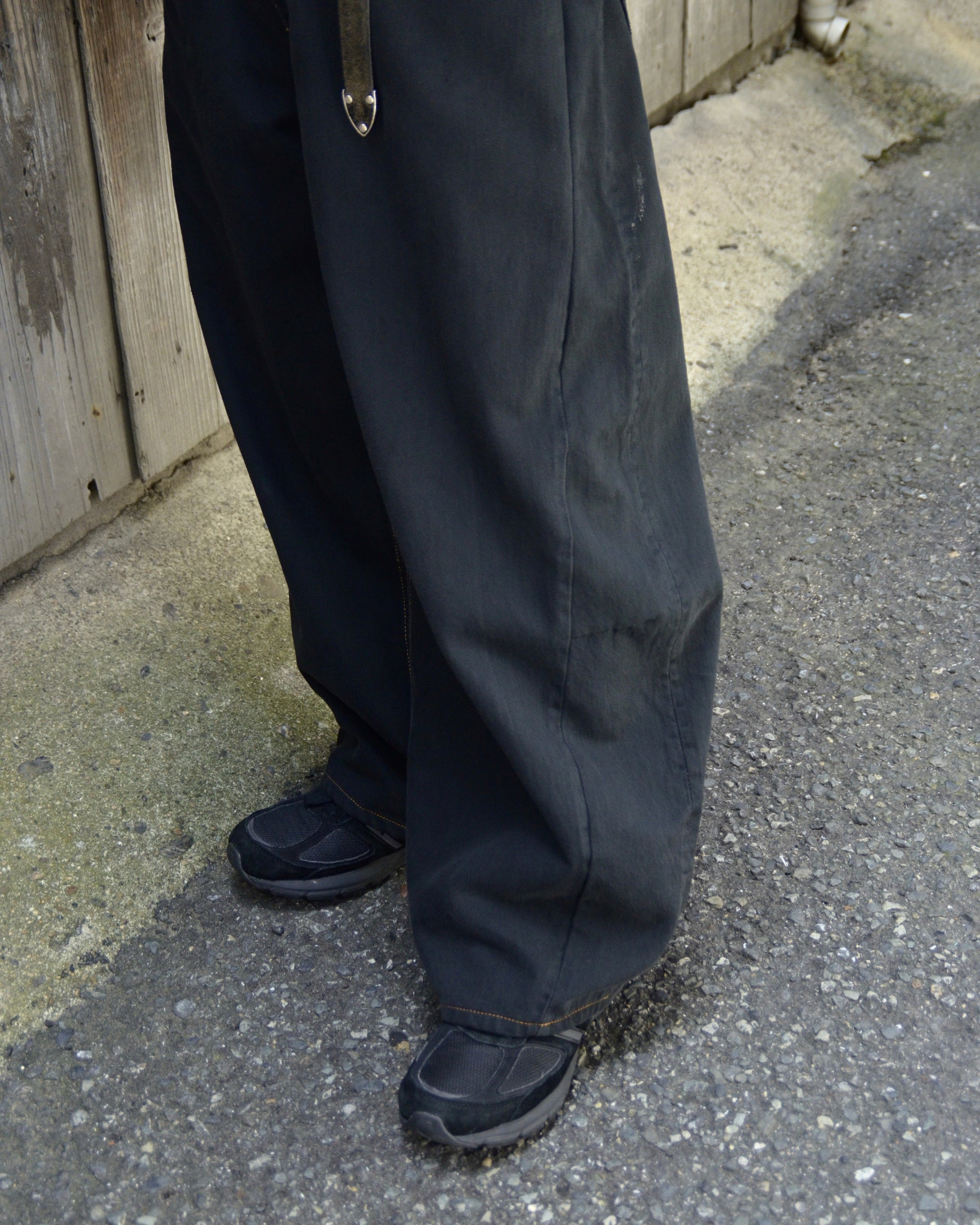 RE-010-22 / curve buggy denim over dyed【A】
