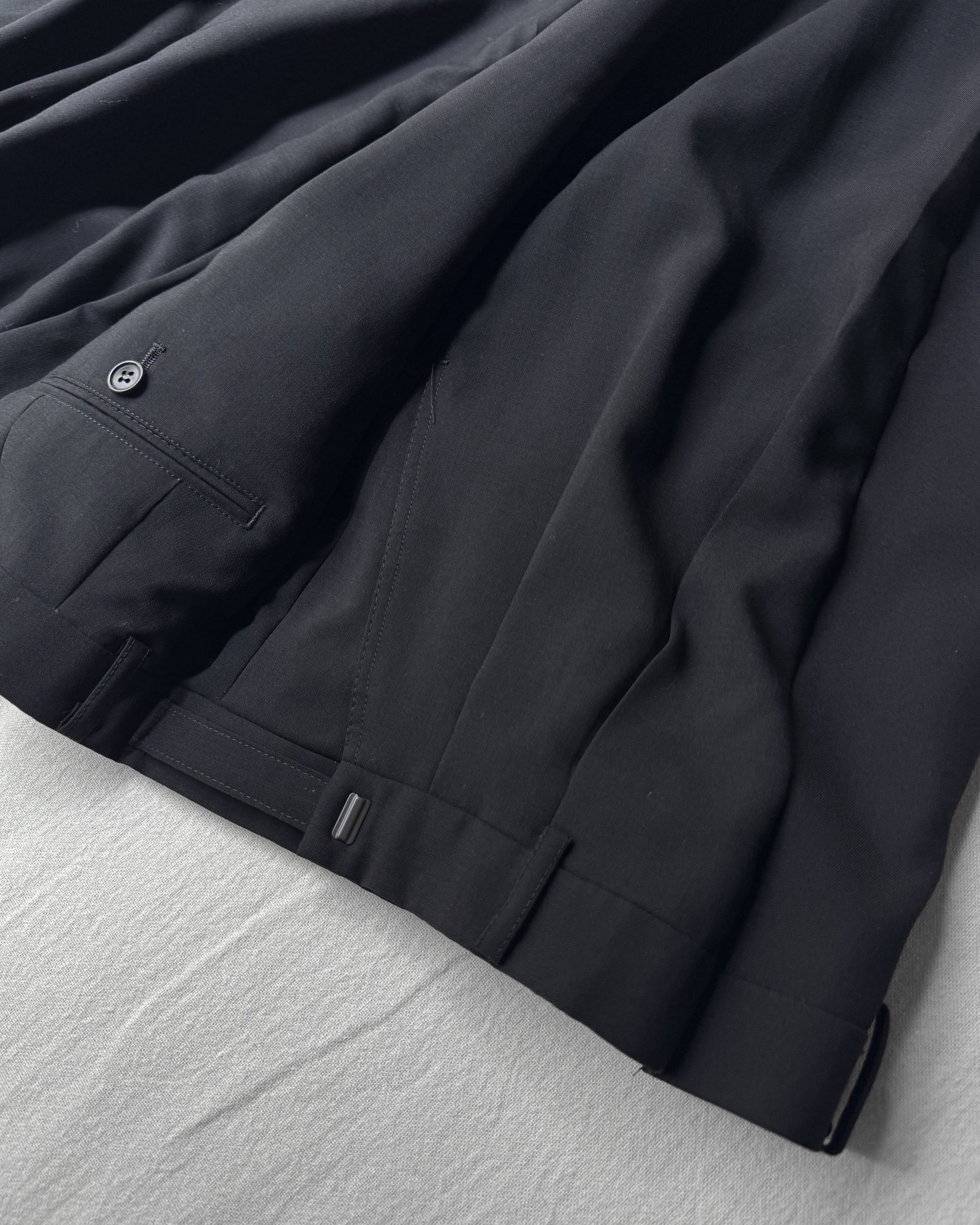 ID25-011 / rebuild skirt【A】