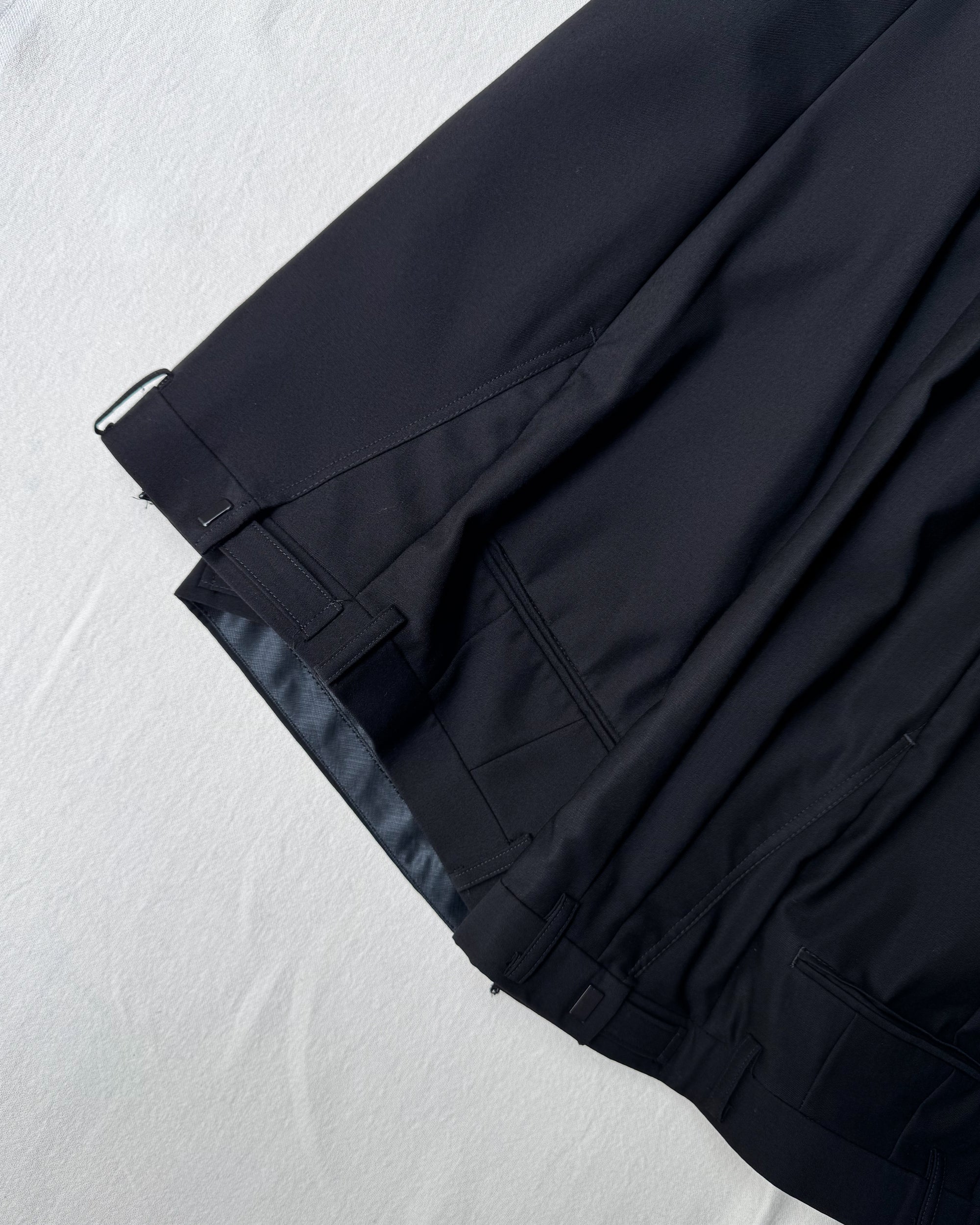 ID25-011 / rebuild skirt【A】