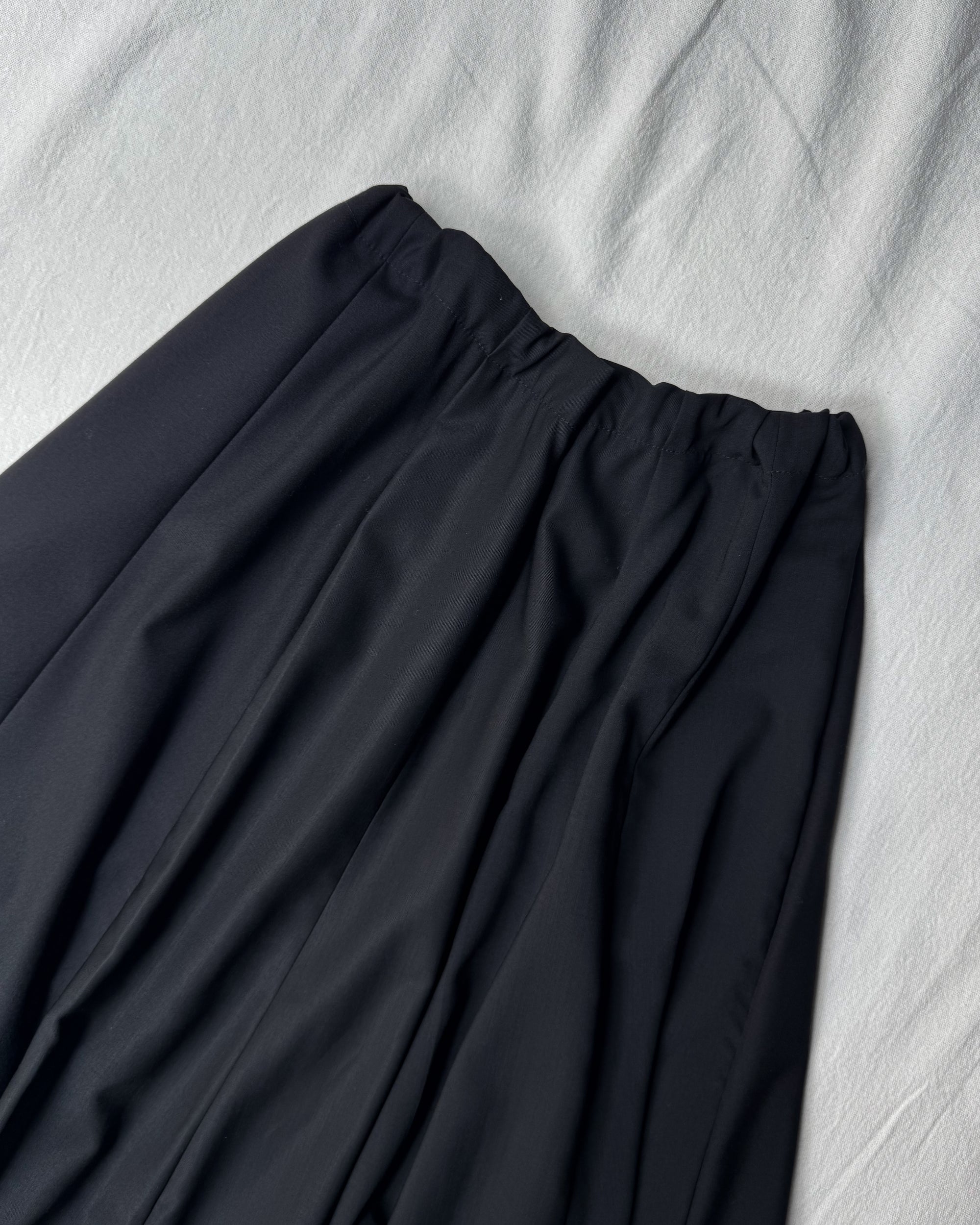 ID25-011 / rebuild skirt【A】