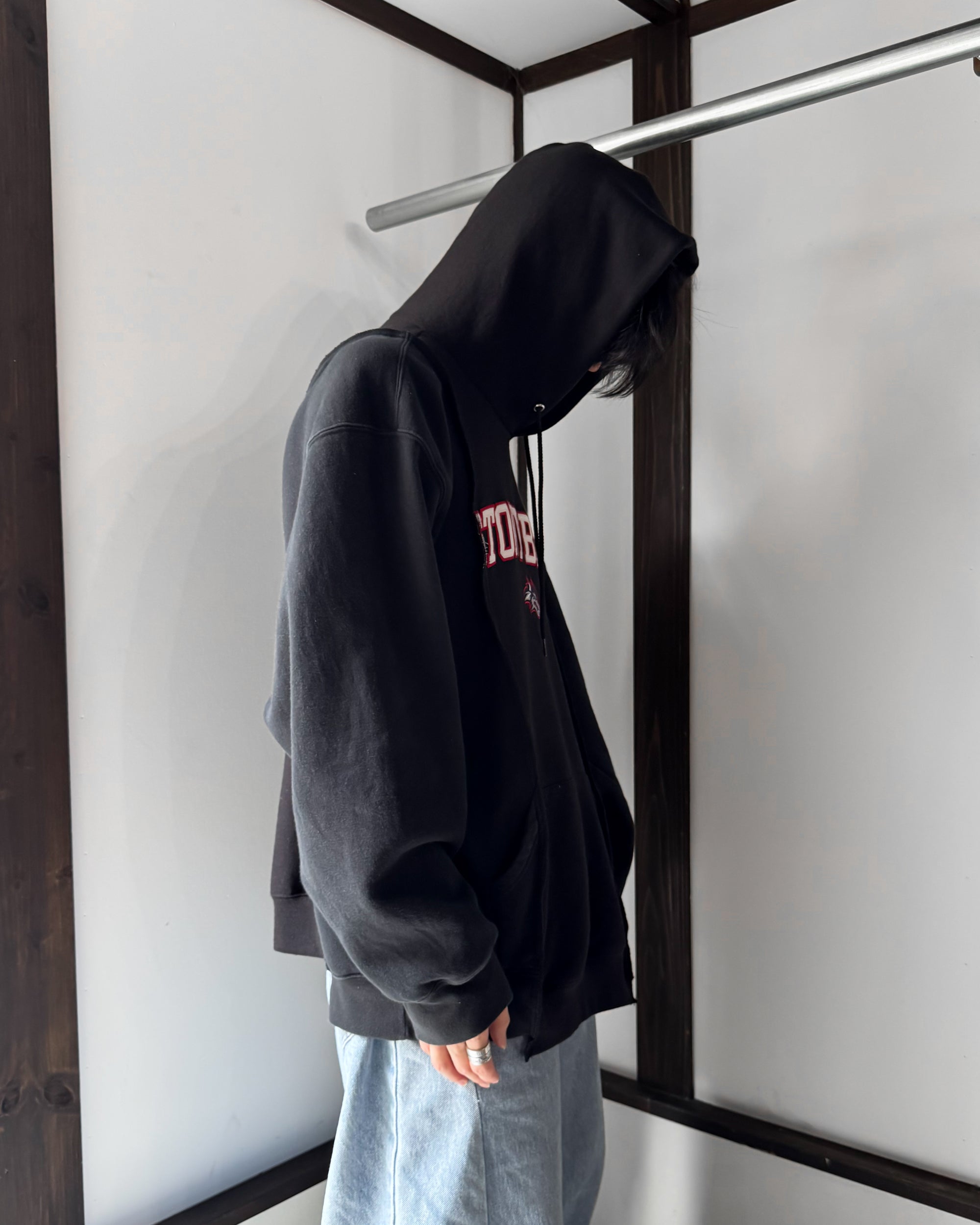 ID25-018 / two face sweat【A】