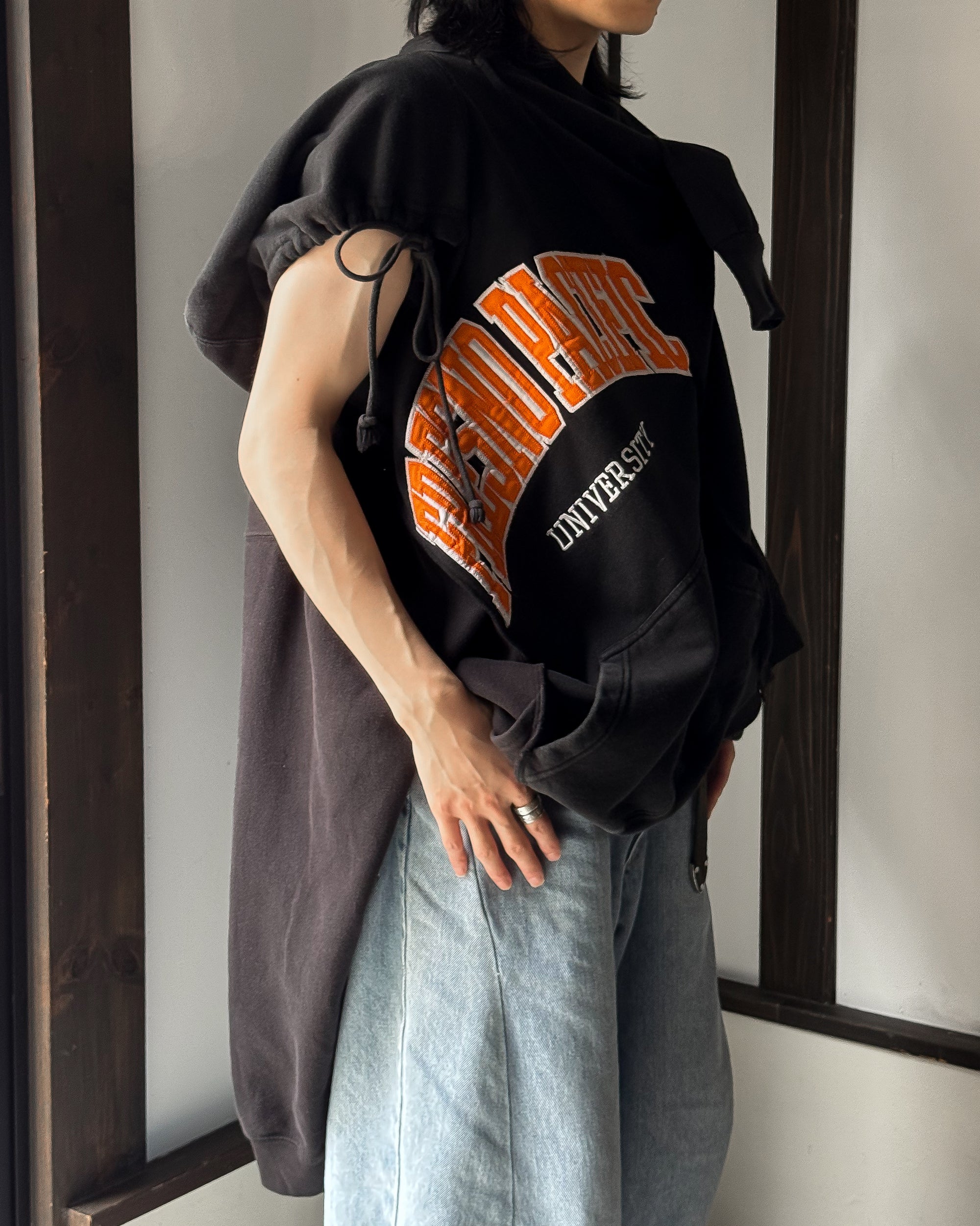 ID25-018 / two face sweat【C】