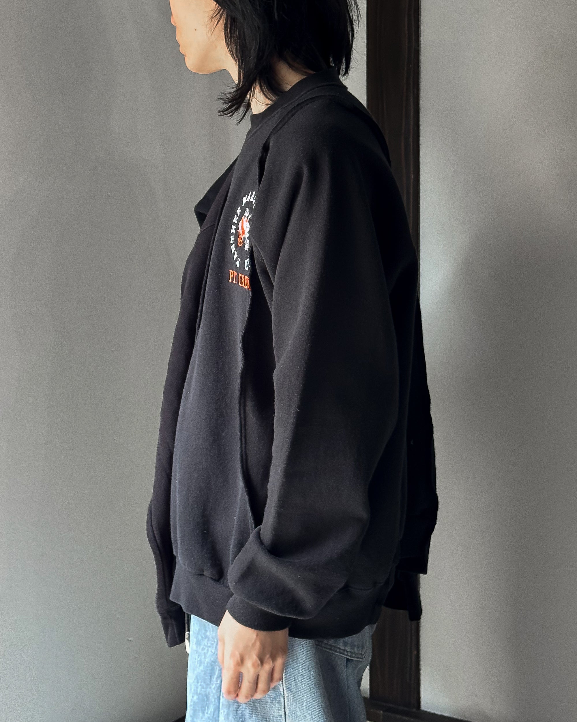 ID25-018 / two face sweat【C】