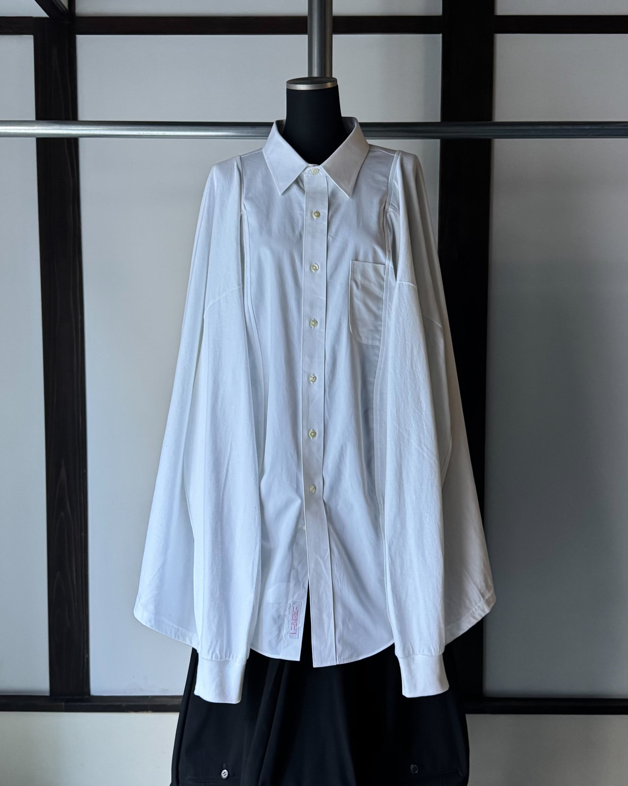 ID25-032-F / docking avant-garde shirt【A】