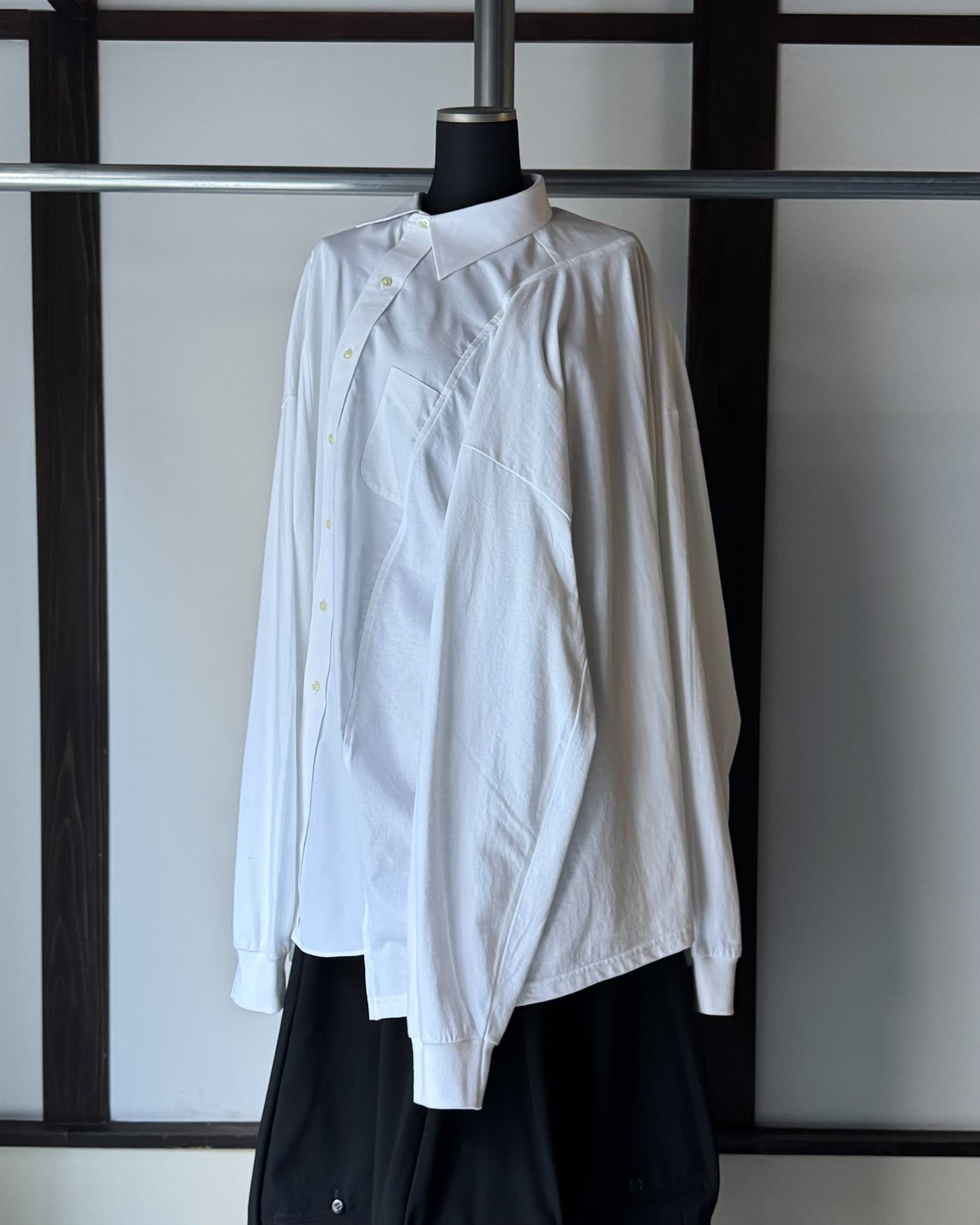 ID25-032-F / docking avant-garde shirt【A】