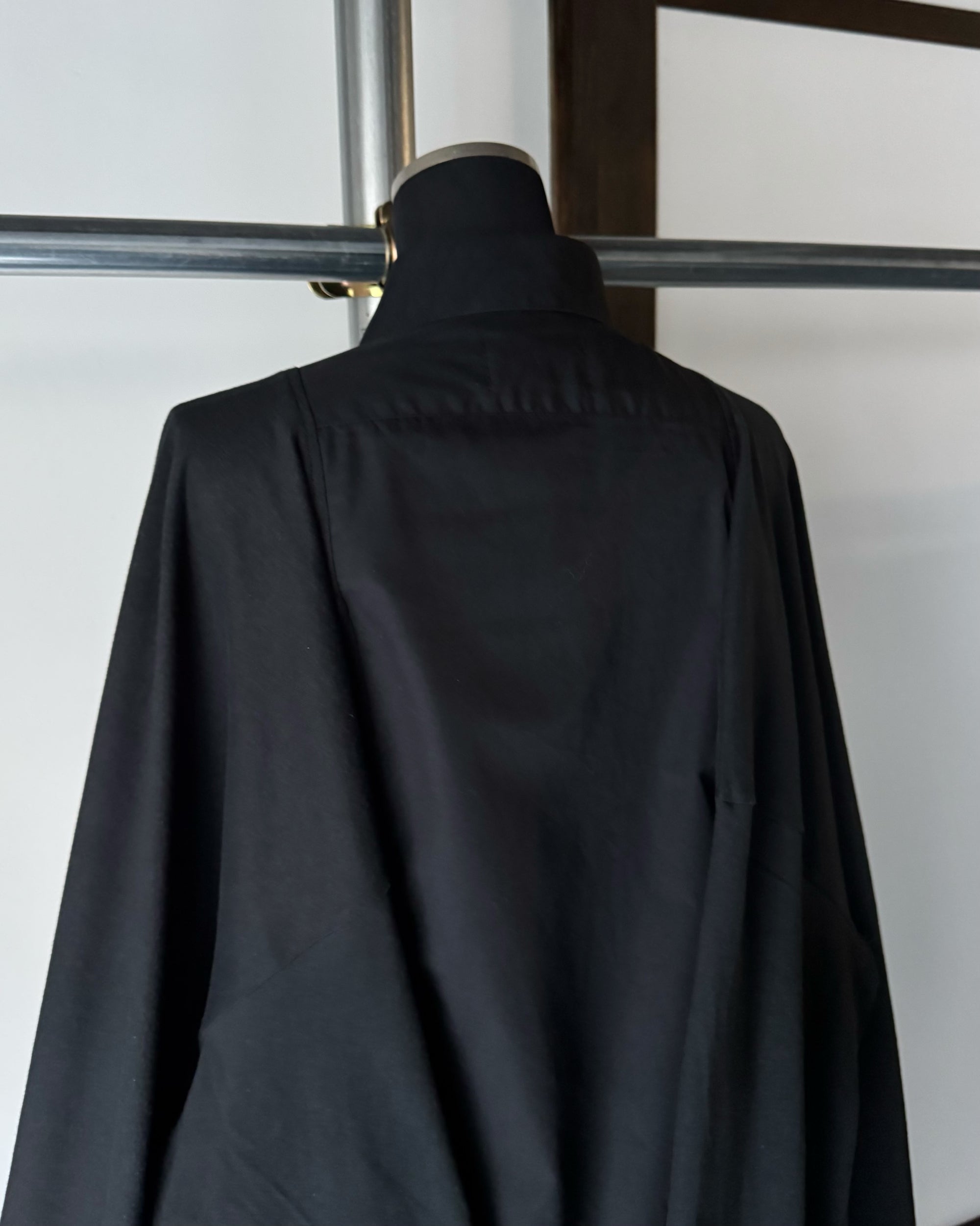 ID25-032-F / docking avant-garde shirt【B】