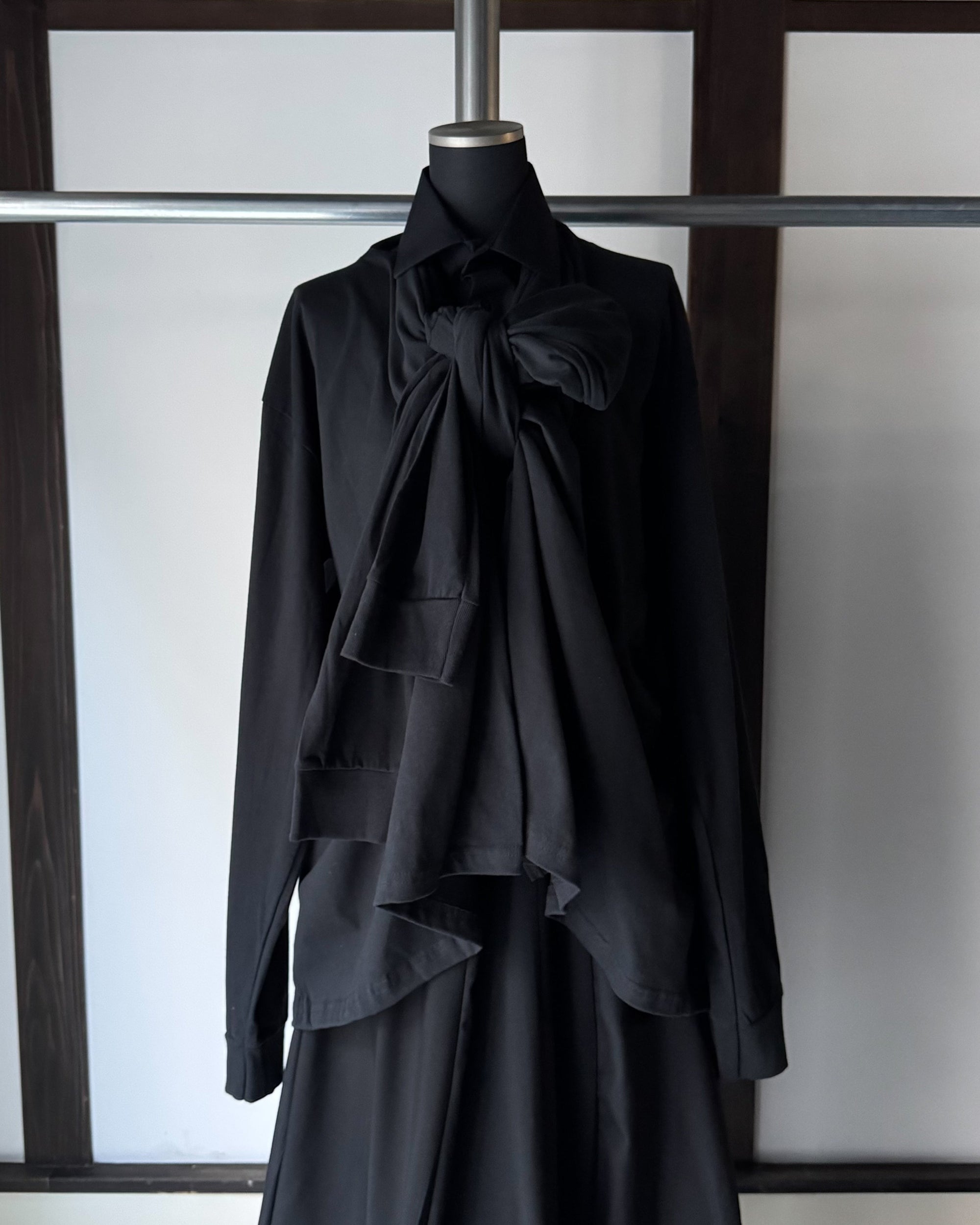 ID25-032-F / docking avant-garde shirt【B】