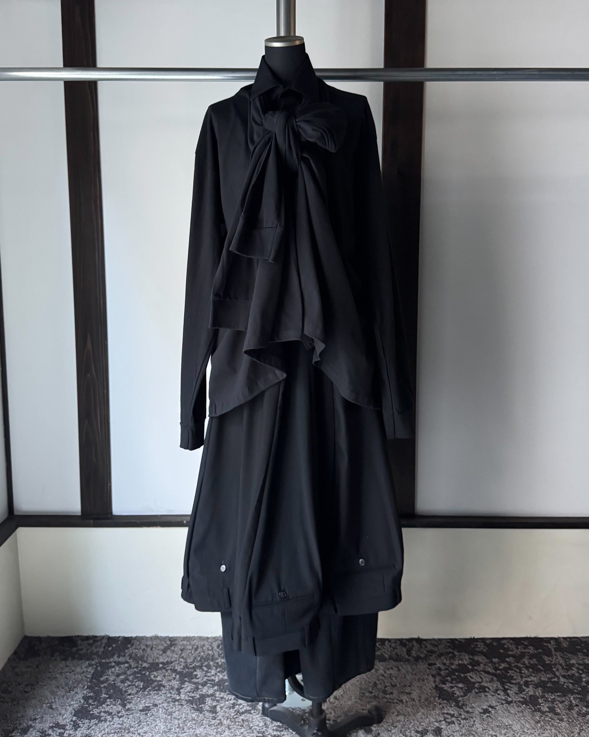 ID25-032-F / docking avant-garde shirt【B】