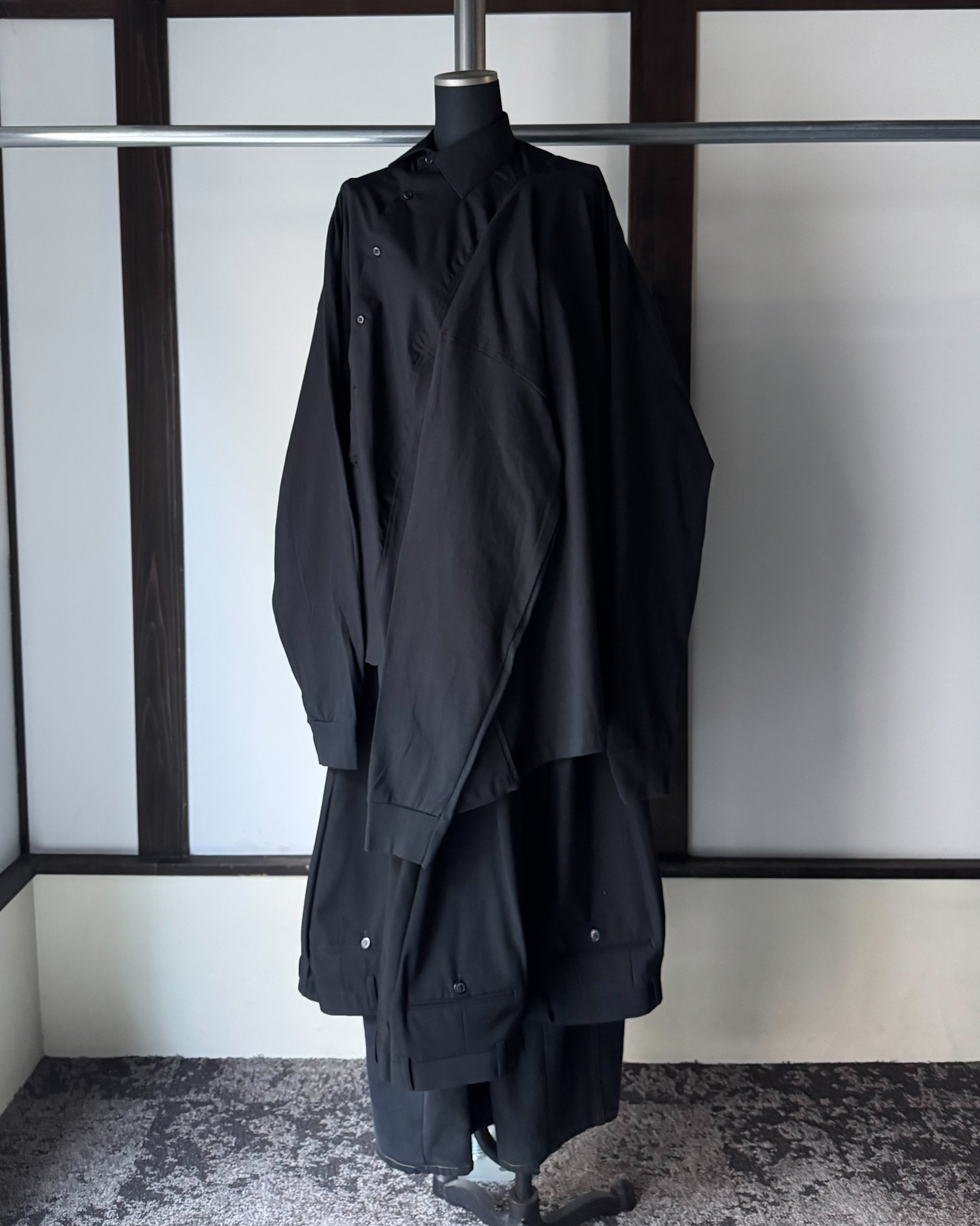 ID25-032-F / docking avant-garde shirt【B】