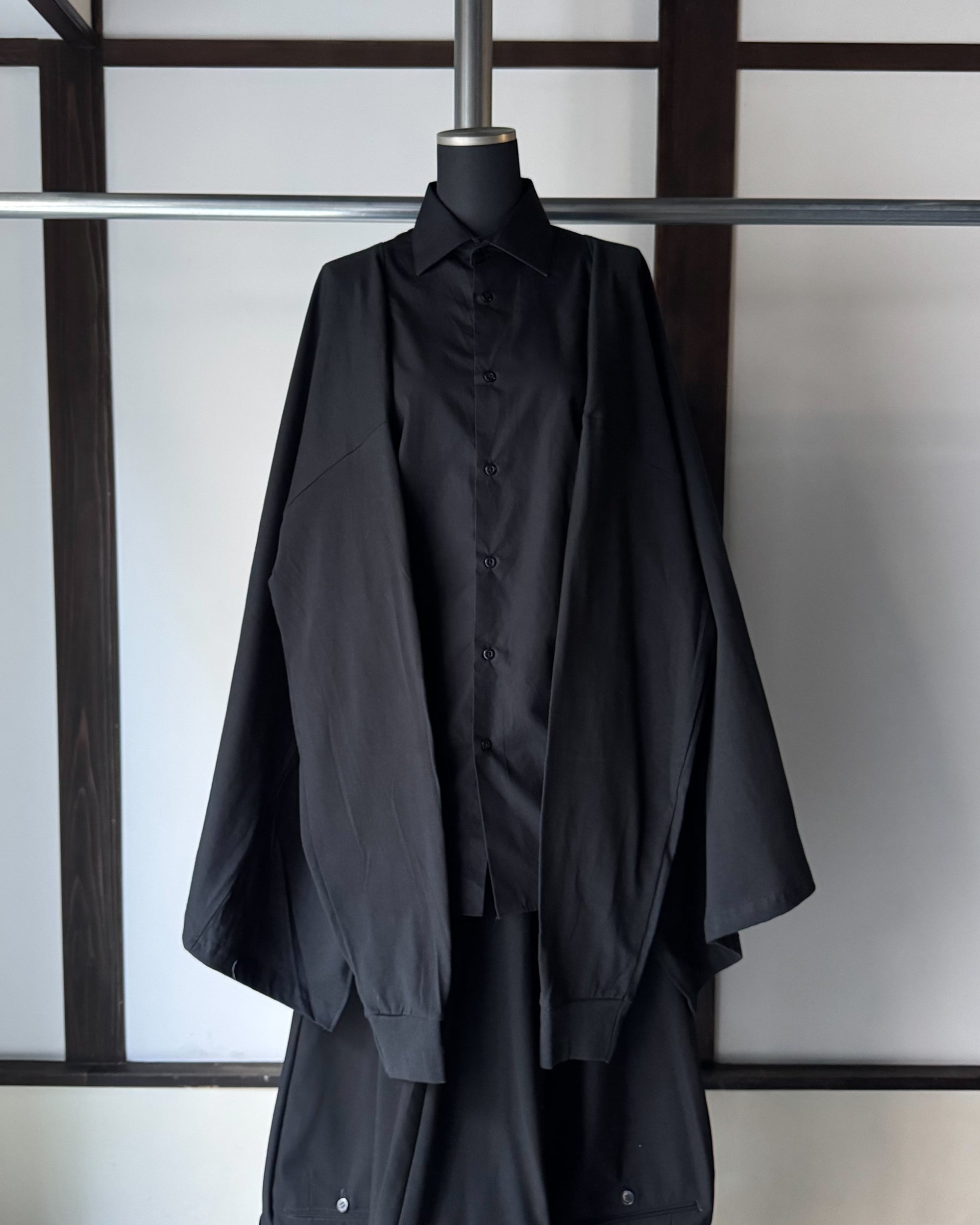 ID25-032-F / docking avant-garde shirt【B】