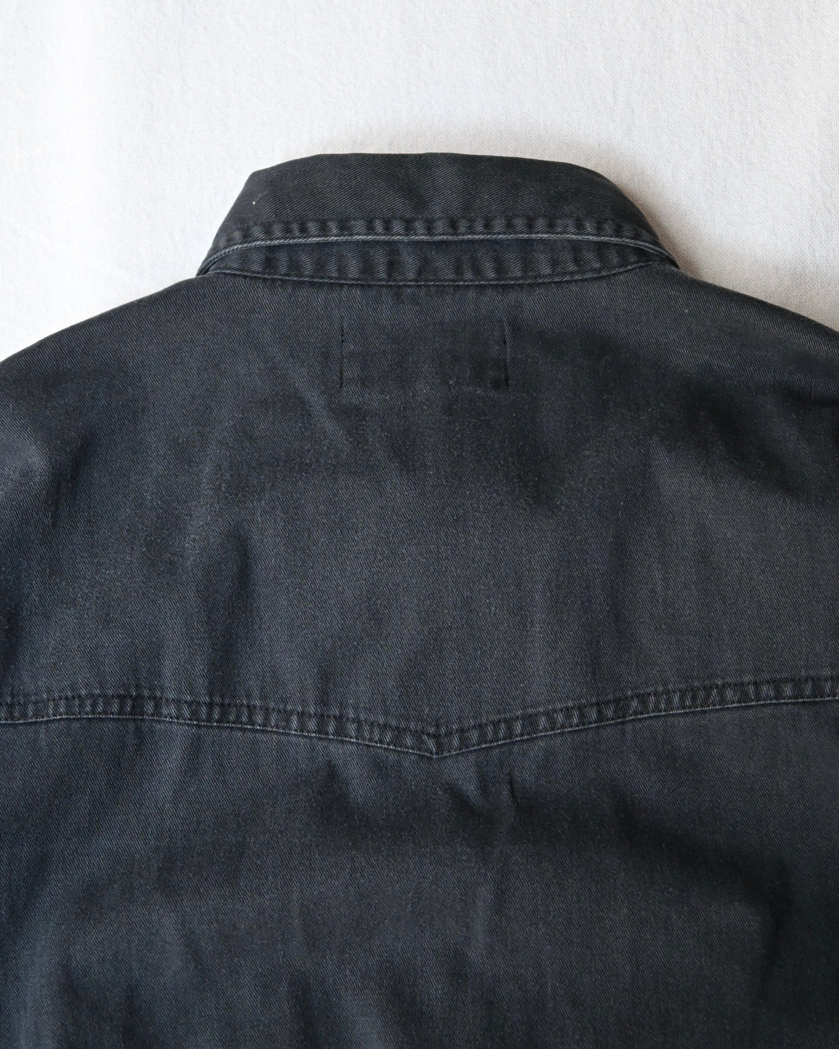 ID26-014-07-F / denim frill shirt【E】