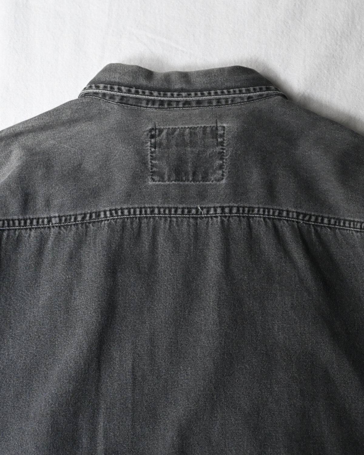 ID26-014-07-F / denim frill shirt【F】